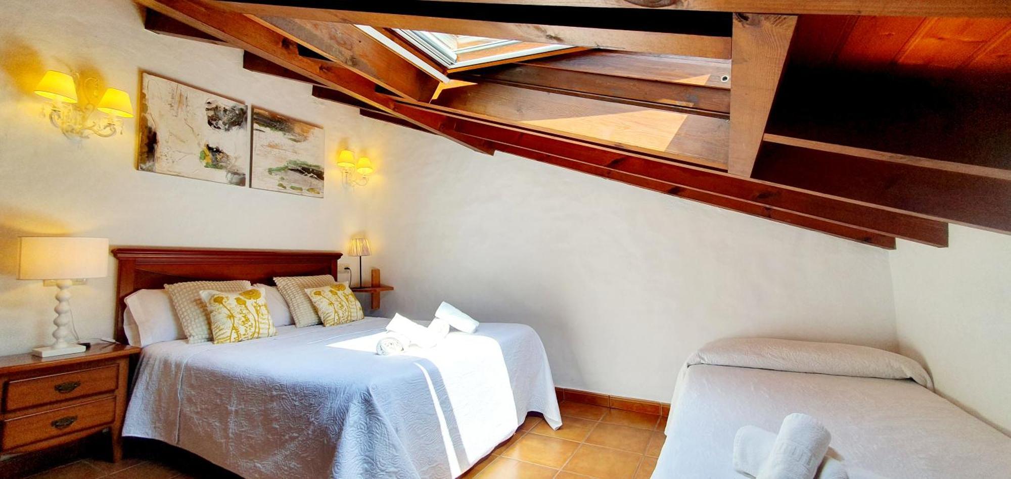 El Juacu Guest House Llanes Exterior photo